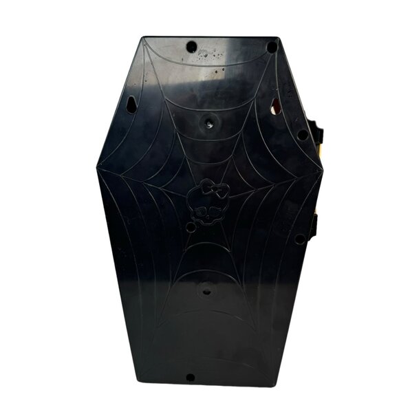 Monster High Skulltimate FearIdescent Cleo DeNile Doll Coffin Locker Horror Goth - Picture 3 of 6